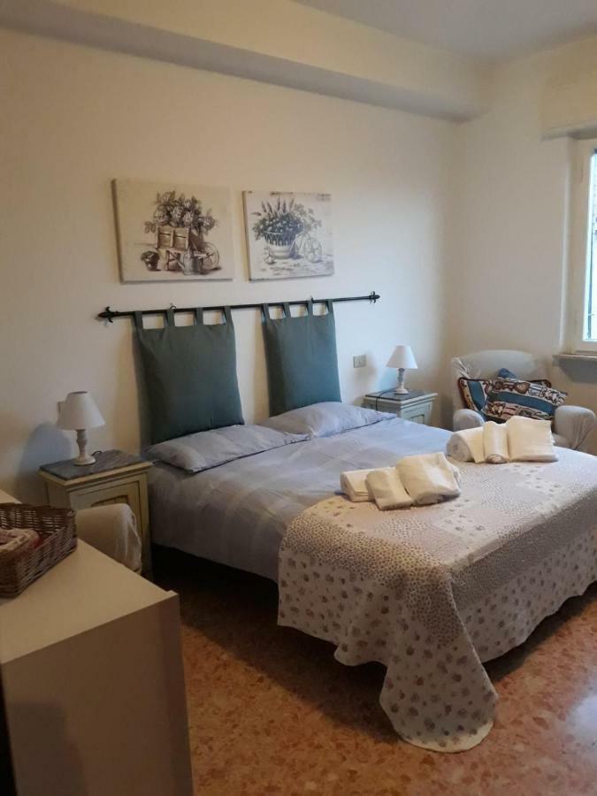 A Casa Di Chiara Hotel Perugia Exterior photo